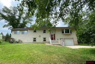 29601 29601 354th Station, Le Sueur, MN 56058