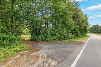 1607 Gold Mine Rd, Dallas, GA 30157
