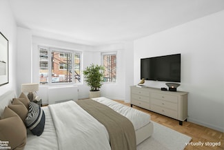 60 Sutton Place S Unit 3KN, New York, NY 10022