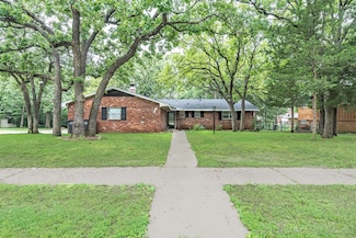 104 Laurel Place, Bartlesville, OK 74003