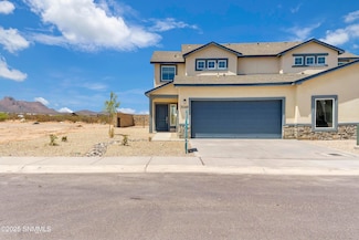 3049 Gladstone St, Las Cruces, NM 88012