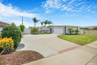 9416 La Luna Ave, Fountain Valley, CA 92708