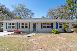 1500 Aster St, Beaufort, SC 29902