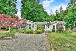 641 E Gills Cove Dr, Allyn, WA 98524