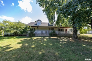 575 Wildcat Bluff Rd, Vienna, IL 62995
