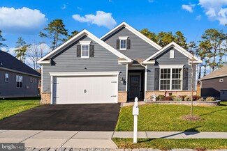 44 Black Bear Dr, Barnegat Township, NJ 08005