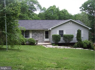 10 Forest Dr, Ridgeley, WV 26753