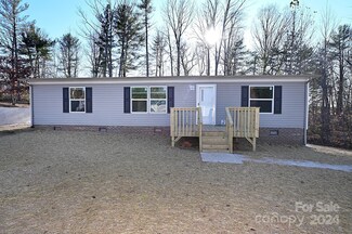 3789 Sagebrush Dr, Lenoir, NC 28645
