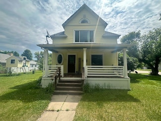 200 1st St E, Velva, ND 58790