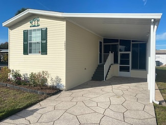 18832 Cayman Dr, Hudson, FL 34667