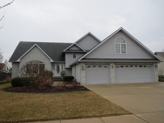 1095 Crystal Ln, Diamond, IL 60416