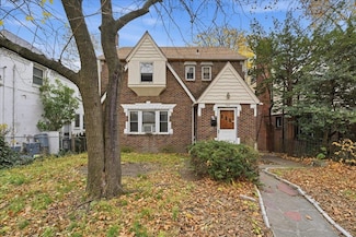 360 Arlington Ave, Jersey City, NJ 07304