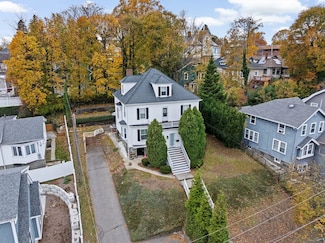 465 Newport Ave, Quincy, MA 02170