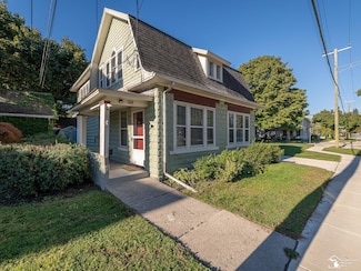 108 E Willow St, Monroe, MI 48162