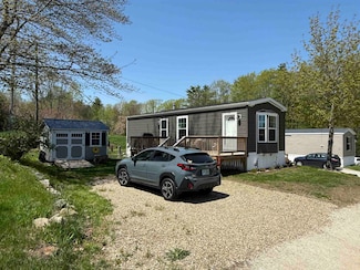 65 Leavitt Rd Unit 13, Pittsfield, NH 03263
