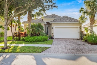 8416 Benelli Ct, Naples, FL 34114