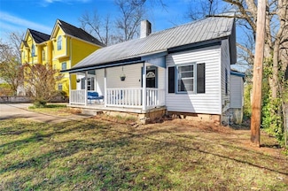 137 N Peter St, Athens, GA 30601