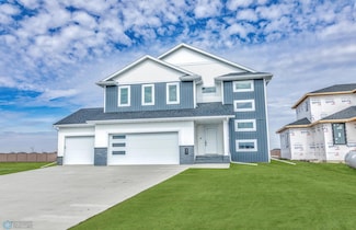 6841 Sunrise Point, Horace, ND 58047
