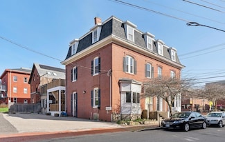 139 Newbury St, Portland, ME 04101