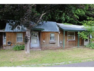 2601 Sugar Creek Rd, Towanda, PA 18848