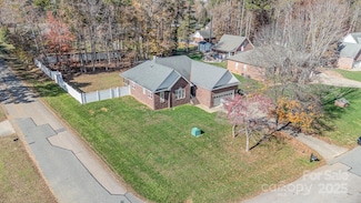 1009 Amber Ct, China Grove, NC 28023