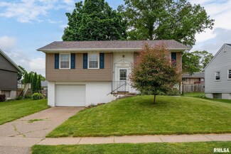 2667 N Elsie Ave, Davenport, IA 52804
