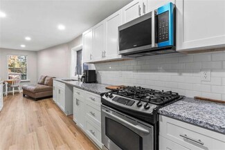 3189 Bellgreen Way, Decatur, GA 30032