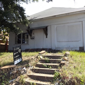 710 Hazel St, Texarkana, AR 71854
