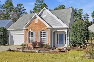 13809 Falconcrest Dr, Charlotte, NC 28269