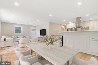1601 S Stafford St, Arlington, VA 22204