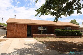 1207 S Platinum Ave, Deming, NM 88030