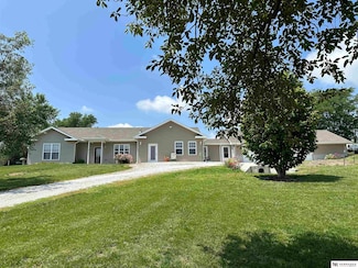 13994 156th St, Louisville, NE 68037