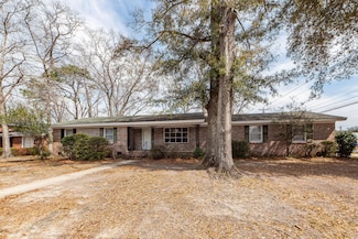 8 Shrewsbury Rd, Charleston, SC 29407