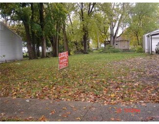 1505 N Olive St, South Bend, IN 46628