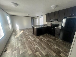 428 Warbler Ln Unit 428, Madison, WI 53704