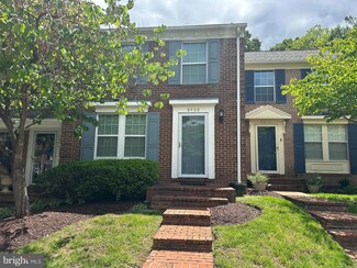 8930 Barrowgate Ct, Potomac, MD 20854