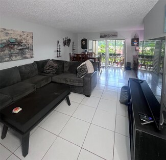 128 S Cypress Rd Unit 816, Pompano Beach, FL 33060
