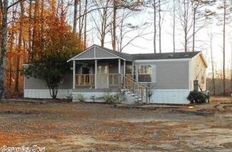 3290 Reynolds Rd, Redfield, AR 72132
