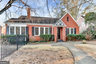 570 Southview Dr, Athens, GA 30605