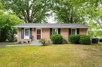 923 Assembly Rd, Jeffersonville, IN 47130