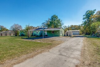 1618 Gault Rd, Houston, TX 77039