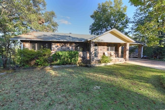 131 Overlook Dr, Fairfield Bay, AR 72088