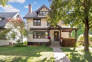1866 Portland Ave, Saint Paul, MN 55104