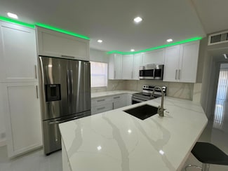 440 Saxony J Unit 4400, Delray Beach, FL 33446