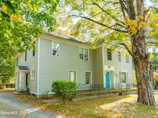 90 Waters Rd, East Greenbush, NY 12061