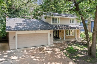 5401 Malibu Dr, Edina, MN 55436