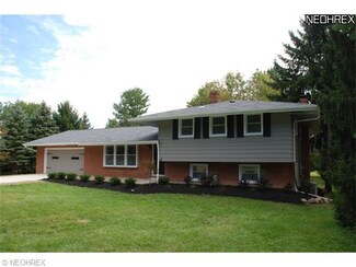 17570 Hicks Rd, Bedford, OH 44146