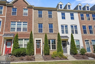 3732 Commodore Joshua Barney Dr NE, Washington, DC 20018