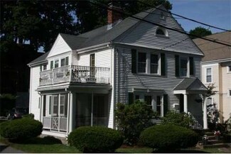 122 Summer St Unit 2, Waltham, MA 02452