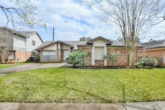 2419 Woodstream Blvd, Sugar Land, TX 77479